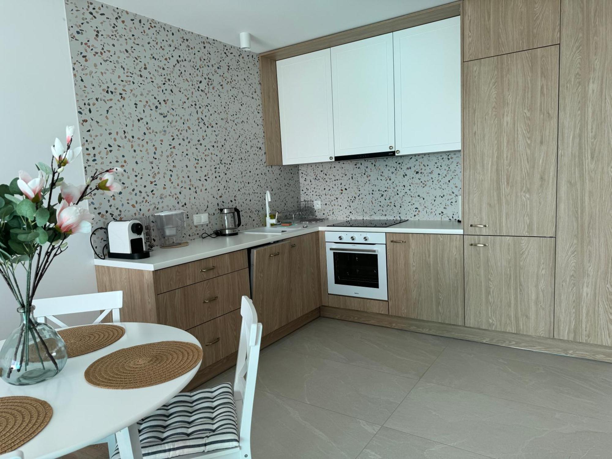 4Summer Kolobrzeg Apartamenty White Blue Sauna & Fitness & Parking 100 Metrow Do Pieknej Szerokiej Piaszczystej Plazy, Wspanialy Widok Z Duzego Tarasu! 100 Meter Zu Einem Schoenen Breiten Sandstrand, Herrliche Aussicht Von Einer Grossen Terrasse! Eksteriør bilde