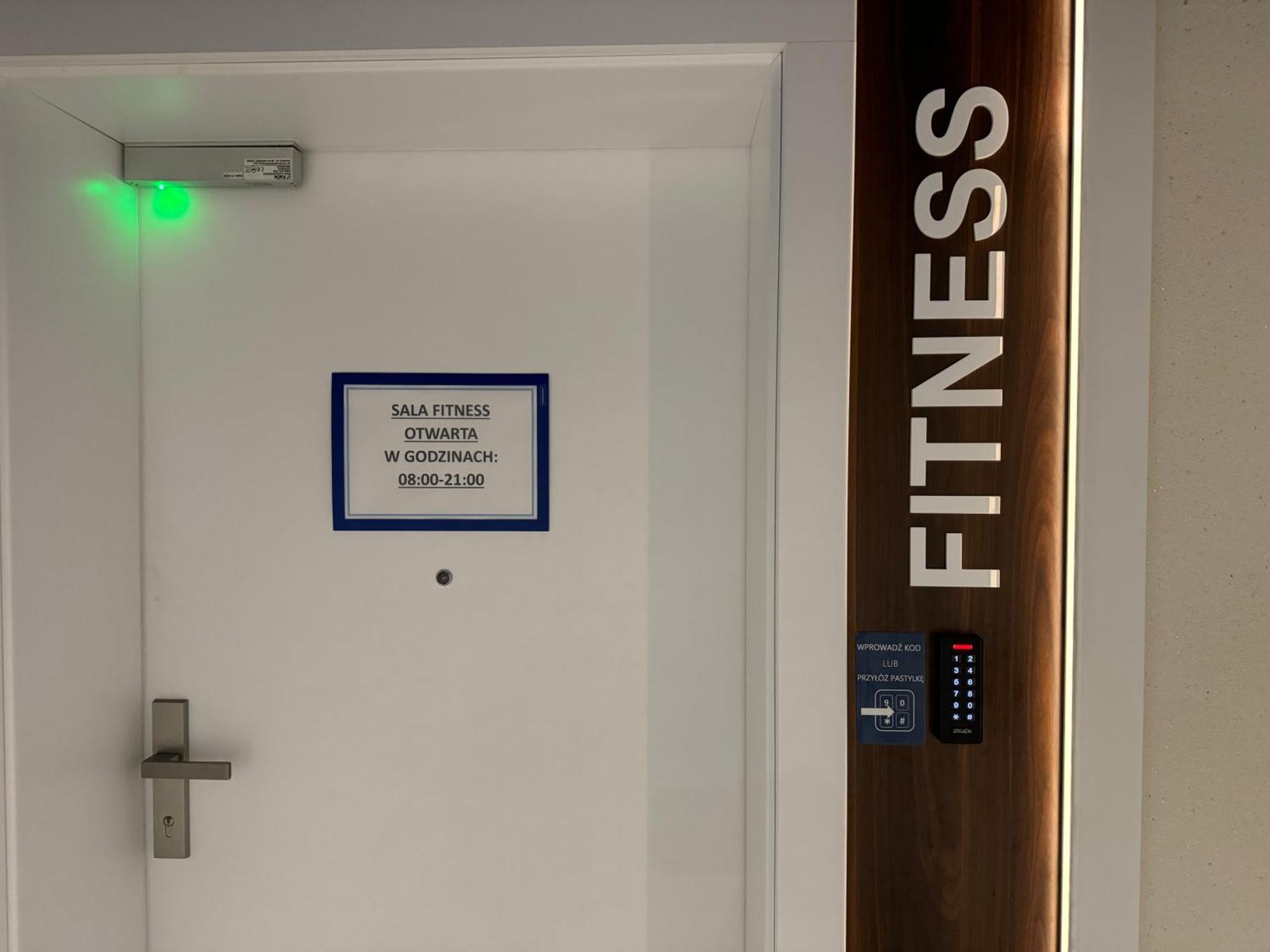 4Summer Kolobrzeg Apartamenty White Blue Sauna & Fitness & Parking 100 Metrow Do Pieknej Szerokiej Piaszczystej Plazy, Wspanialy Widok Z Duzego Tarasu! 100 Meter Zu Einem Schoenen Breiten Sandstrand, Herrliche Aussicht Von Einer Grossen Terrasse! Eksteriør bilde
